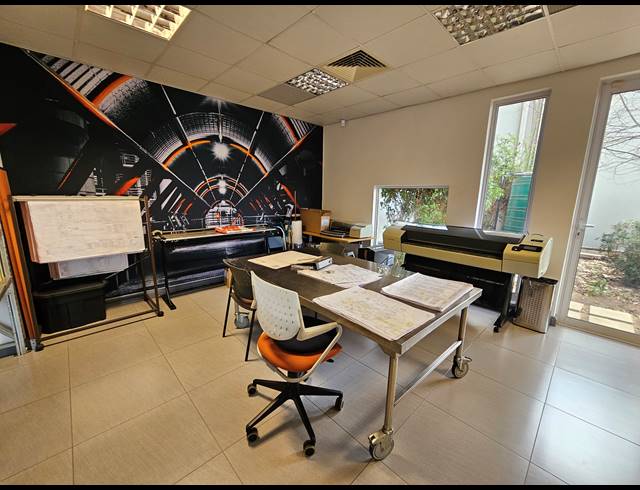 1,768M² FACTORY FOR SALE IN LANSERIA